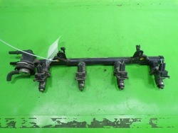 Ford fiesta mk6 рестайлинг 1.3 8v планка впрыскивающий 2n1u9f593ka фото №1