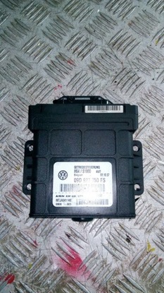 Блок управления коробки audi q7 3.0 tdi 09d927750fs фото №1