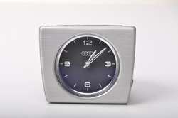 Audi a8 d4 часы 4h0919204q фото №1