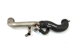 C-klasa w205 труба шланг води 2.0 cgi 18r. фото №1