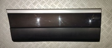 Range rover vogue l405 планка двері права зад нижній фото №1