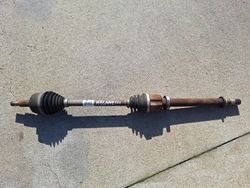 Піввісь права renault megane iii 1.5 dci фото №1