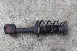 Амортизатор лівий зад subaru impreza ii gd 05-07 фото №1