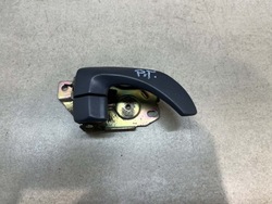 Ручка внутренняя правые зад kia sorento i 2.5 crdi фото №1