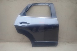 Двері праві задні праві зад mazda cx30 cx 30 2019- фото №1