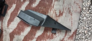 Opel corsa f peugeot 2008 ii заглушка підскло права фото №1