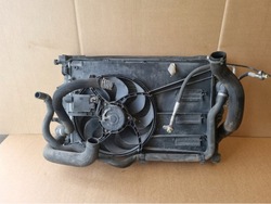 Volvo v40 комплект радіатор вентилятор радіатор фото №1