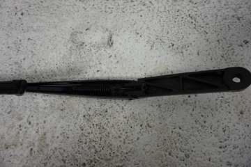 Левая рычаг дворники scirocco 1k8955409 фото №1