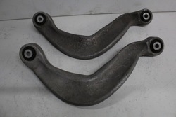 Audi a4 b8 важіль праві зад 8k0505324f фото №1