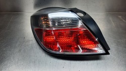 Лампа зад задня ліва 24451832 opel astra h gtc 3 двері фото №1