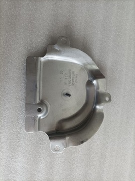 Audi a4 b9 захист накладка підкрилки заглушка права фото №1