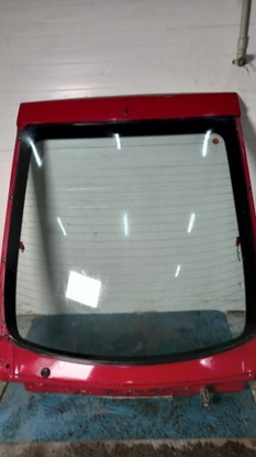 Задня кришка mazda 626 фото №1