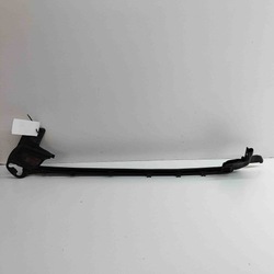 Планка накладка правих передніх двері bmw ix i20 8491338 30699489 фото №1