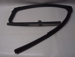 Прокладка двері праві зад honda jazz v crosstar фото №1