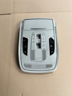 Audi a8 d4 4h лампа потолок фото №1