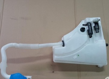 Vw touareg 7p бачок омывателя ксенон фото №1