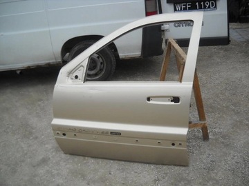 Двері ліві jeep grand cherokee фото №1