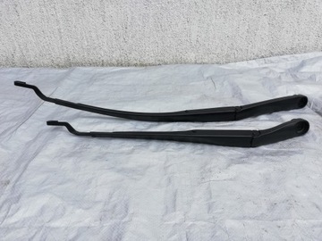 Важелі двірник перед kia ceed iii 17-22 фото №1