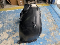 Підкрилок передні ліві skoda enyaq 5la809961 фото №1