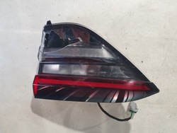 Лампа права зад w кришка багажника maserati levante рестайлінг фото №1