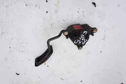 Педаль газа потенциометр 8200297335-a renault clio iii 3 1.5 dci фото №1