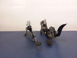 Renault clio iv 1.2 b комплект педалей основа фото №1