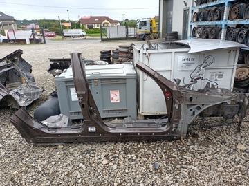 Чверть поріг правий infiniti q50 sedan фото №1