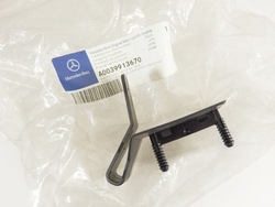 Держатель бардачка mercedes actros 960 mp4 a0039913670 фото №1