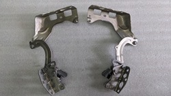 M новый комплект оригинал l+p петли капота mercedes w213 a2138800128 фото №1