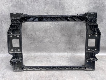 Pas перед audi e-tron 4ke фото №1