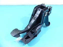 Потенциометр газа педаль skoda octavia iii 1,5tsi фото №1