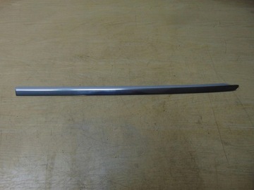 Планка хром зад mercedes w213 a2136700100 фото №1