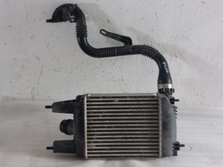 Nissan pulsar 1.2 dig-t радіаторів інтеркулер фото №1