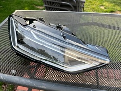 Audi a7 c8 лампа повний led matrix 4k8941034c права фото №1