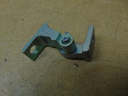 Петля дверь правые перед vw passat 7n0831402a фото №1