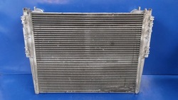 Радіаторів повітря інтеркулер mercedes actros mp4 mp5 a9615000002 фото №1