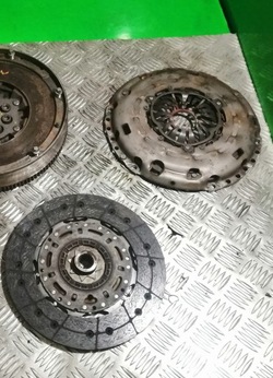 Сцепление диск прижим 1.7cdti a17dte a17dtr opel astra j zafira фото №1