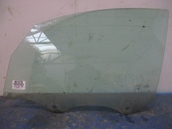 Audi a2 8z 5d скло двері перед ліва водія оригінал фото №1