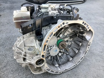 Коробка передач коробки передач автомат master iii, iv 2.3 dci фото №1