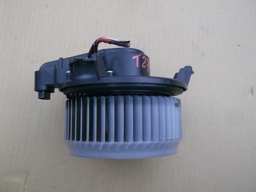 Toyota avensis iiii t27 воздуходувка нагревателя фото №1