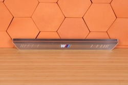 Bmw 7 g70 м-пакет планка накладка порогова праві перед підсвічувана 9870754 фото №1