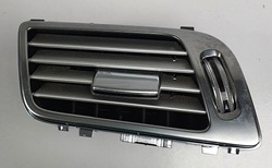 Решітка повітропровід ліва mercedes cls w218 a2188300154 фото №1