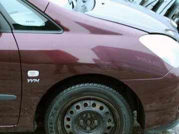 Крыло правый перед toyota corolla verso i 3p2 фото №1