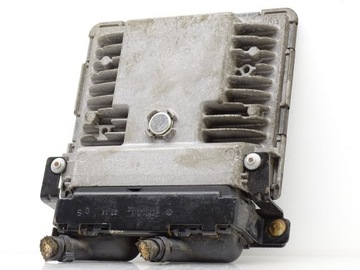 Компьютер двигателя seat ibiza iv 1.2 tsi 03f906070ea фото №1