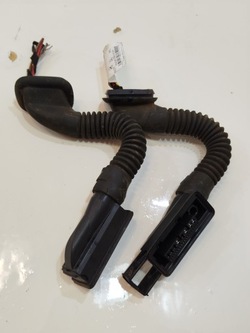 Роз'єм штекер двері mercedes w205 a0005456143 фото №1