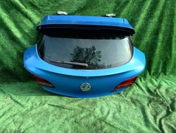 Opel astra j opc кришка багажника зад комплектна спойлер фото №1