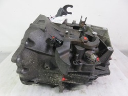 Коробка передач коробки передач ford mondeo iv 2.0 tdci 7g9r7002yf 6m2r7f096eb фото №1