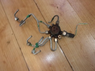 Renault clio iii распределитель топлива 1.5 dci фото №1