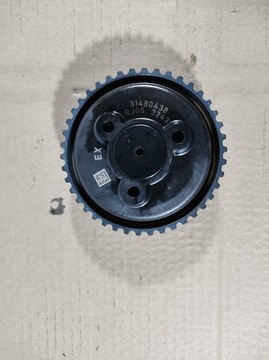 Volvo v40 1.5 t3 12r- колесо распределительный вал зубчатое фото №1