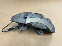 Audi q5 80a супорт гальмівний перед 80a615105ab фото №1